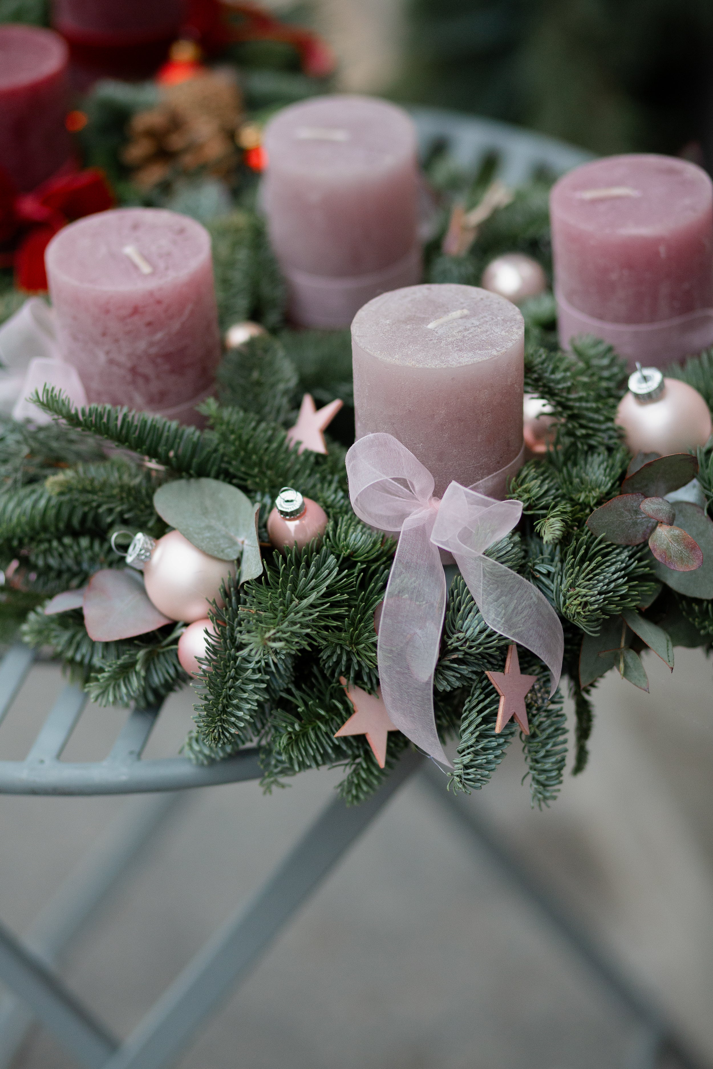 Weihnachtskranz mit Deko Rosa 30cm