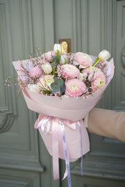 Blooming garden Medium