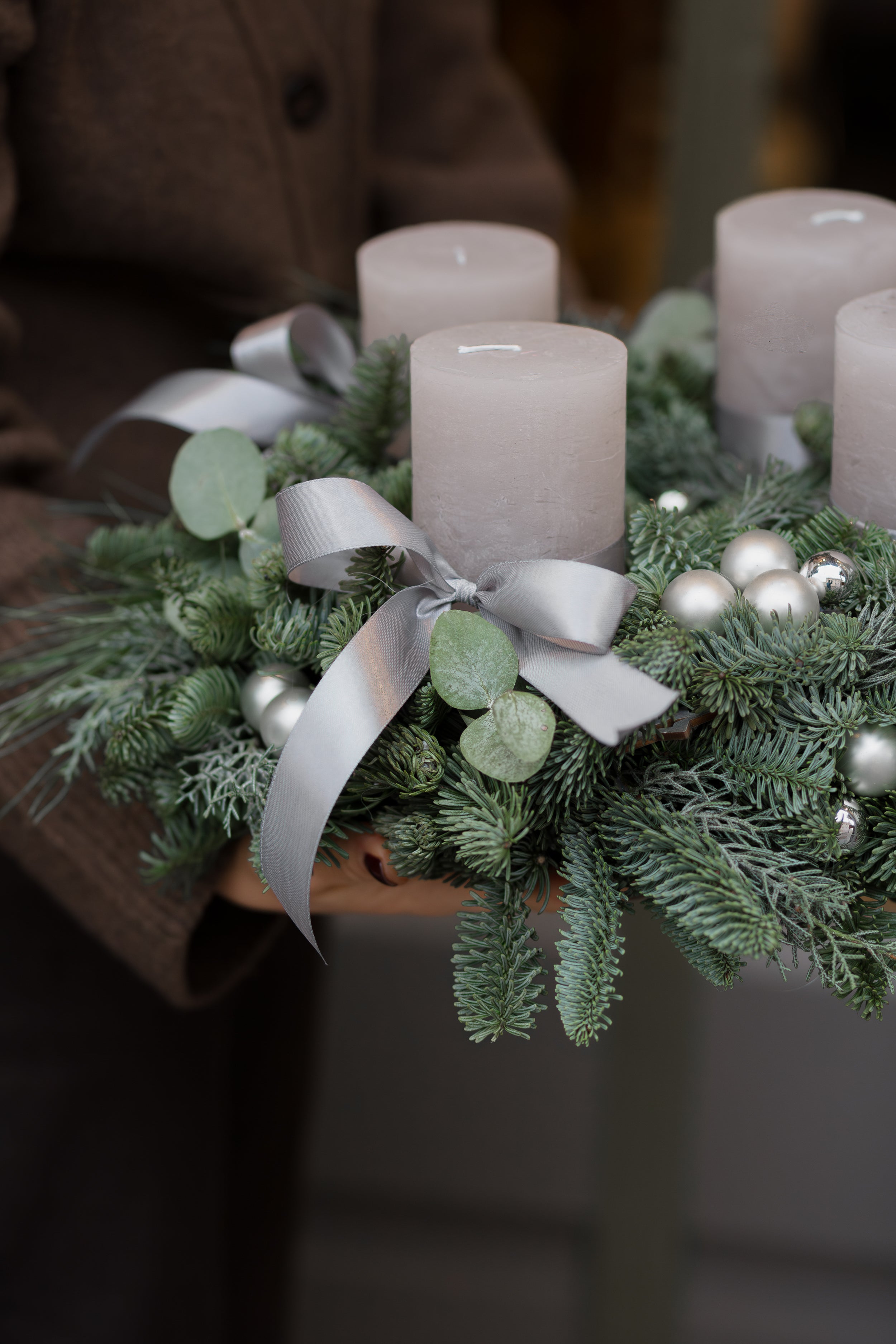 Weihnachtskranz mit Deko Grau 30cm