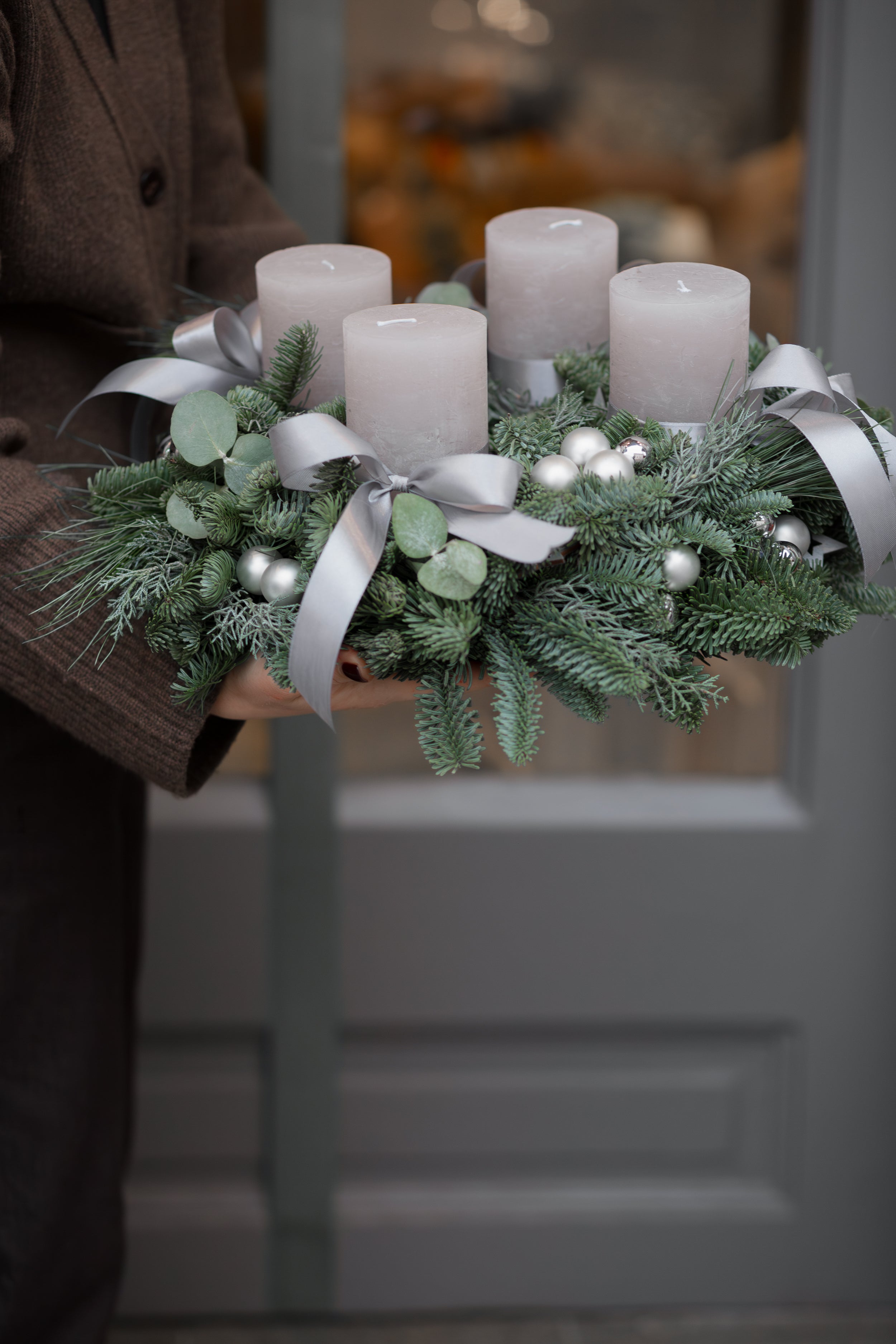 Weihnachtskranz mit Deko Grau 30cm