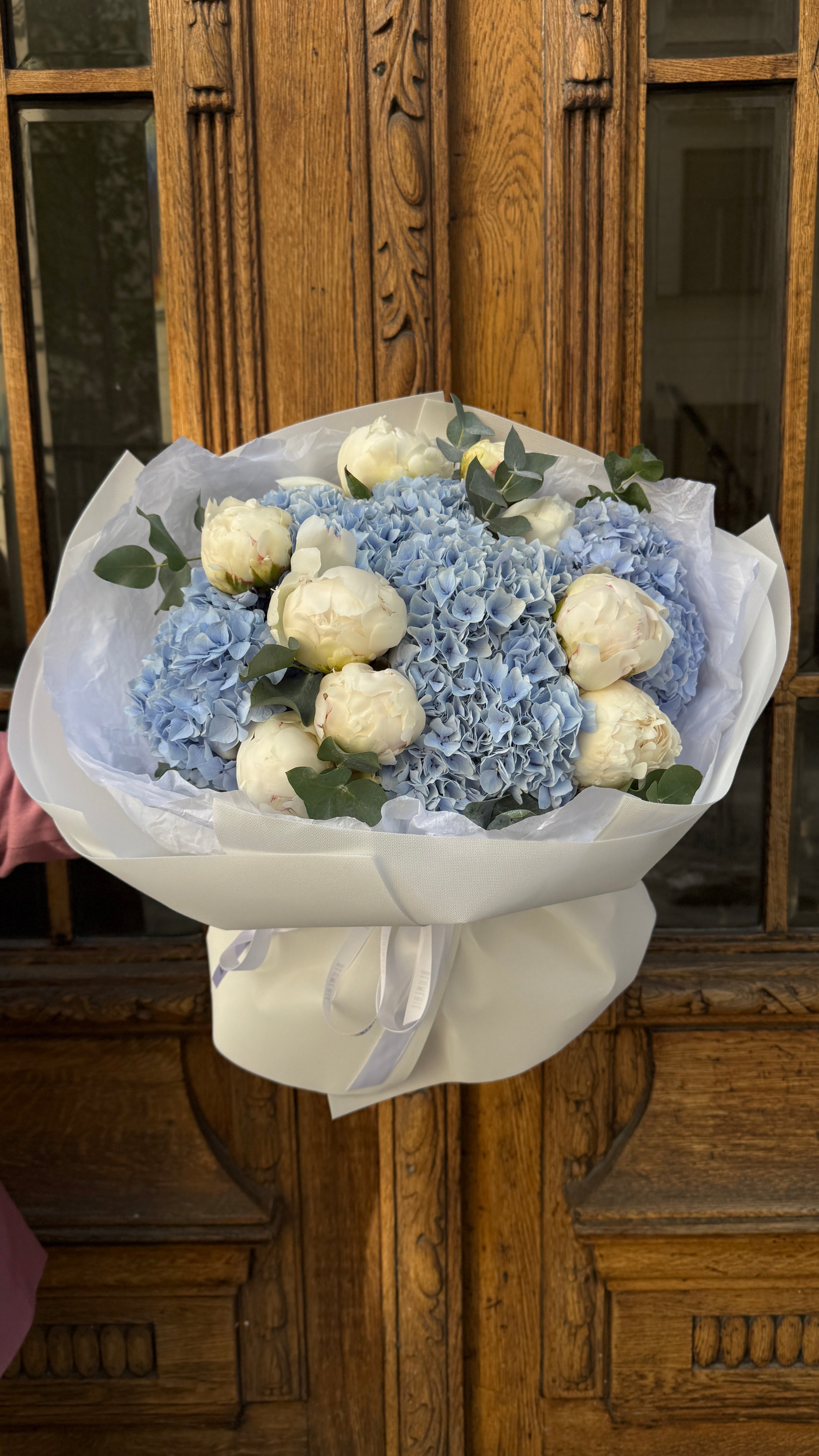 A touch of peonies