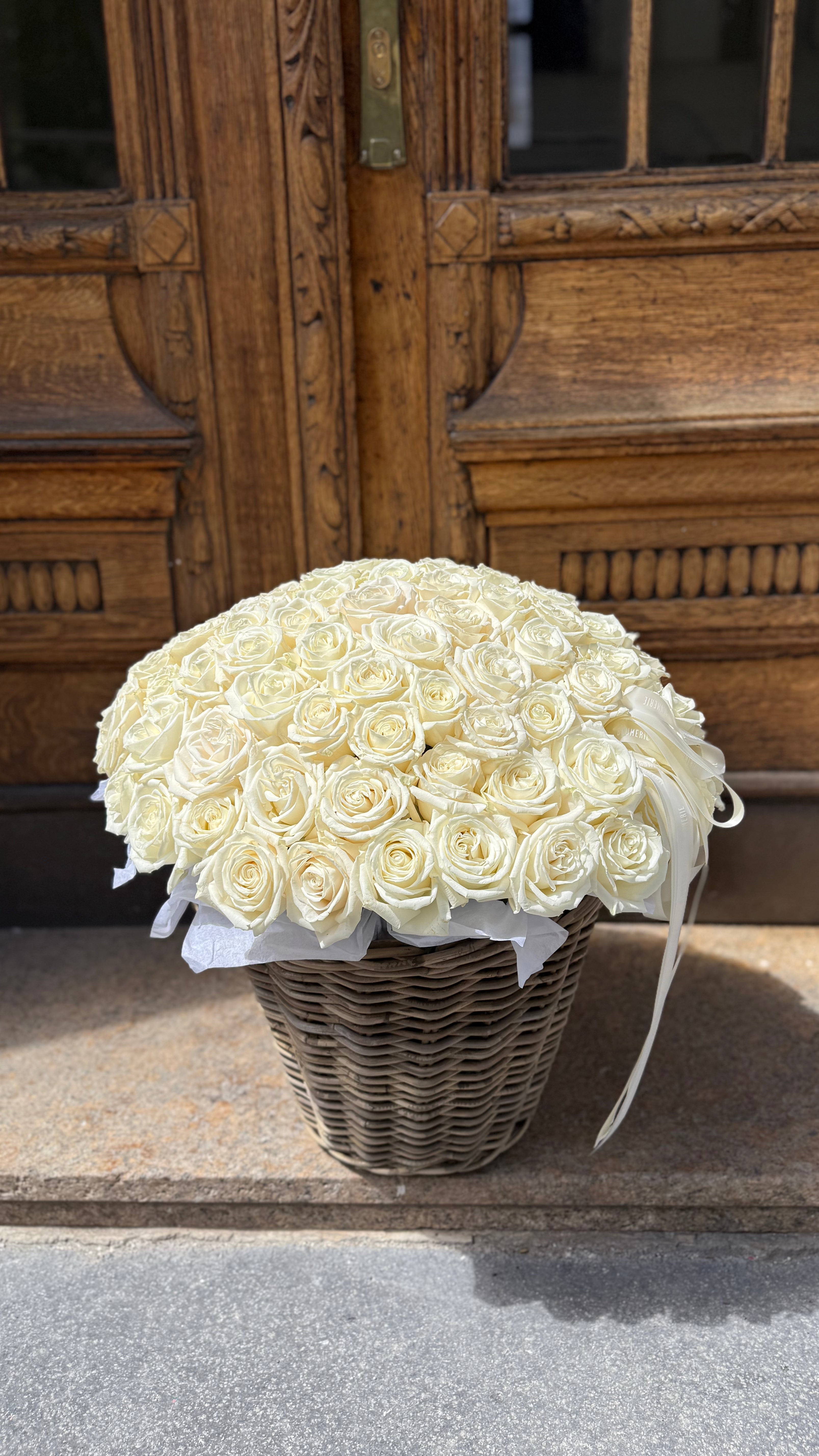 101 white roses basket