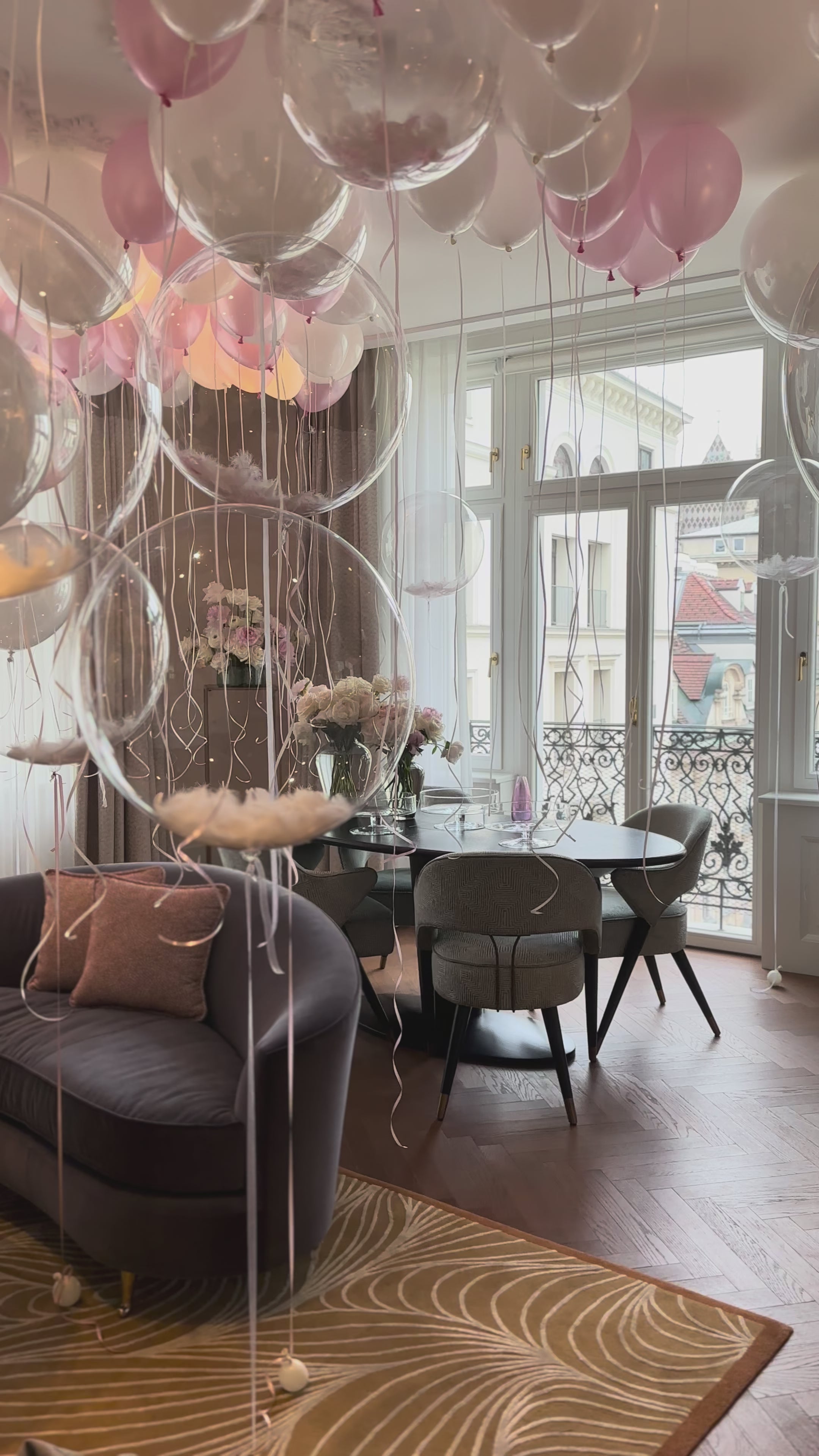 Video laden: Romantic room number